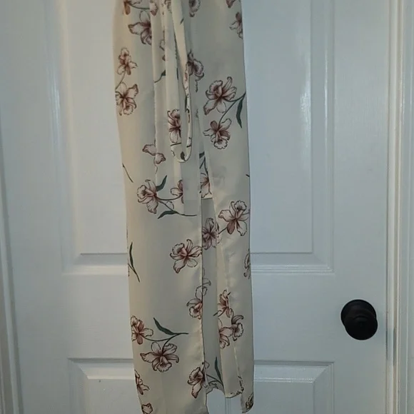 NWT Juniors dress - Picture 4 of 5